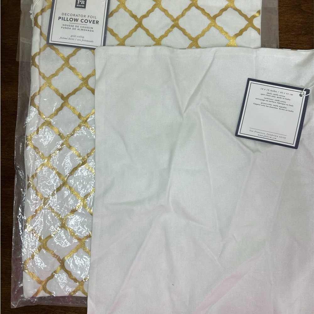 Pottery Barn NWT Pillow Covers (2) - Picture 5 of 10